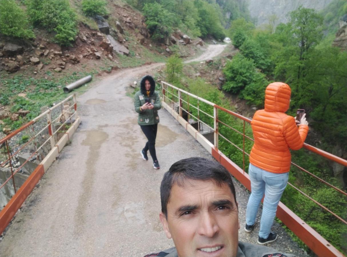 ホテル Zaur Guest Hause Xinaliq エクステリア 写真